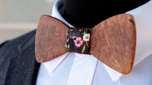 Red Mallee Burl Bowtie - Floral Knot