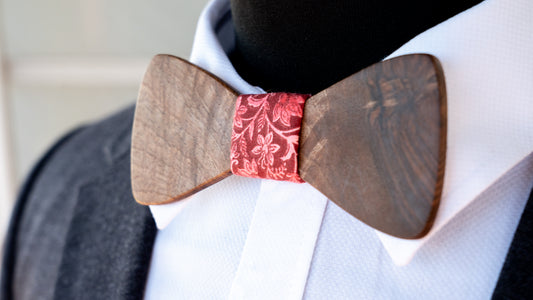 Mystery Wood Bowtie - Red Knot