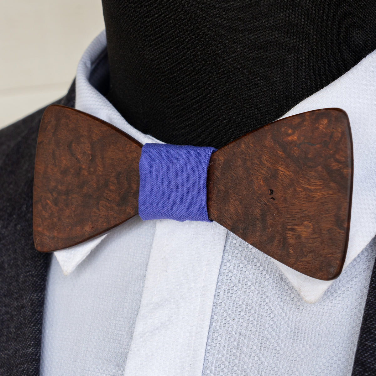 Gidgee magnetic wooden bowtie with purple centre - view 2