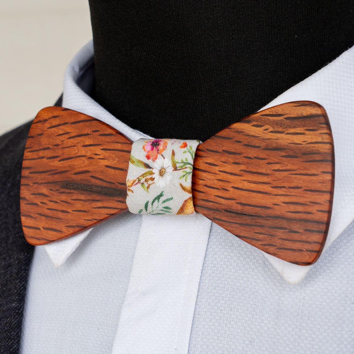 Hairy Oak magnetic wooden bowtie with wildflower centre - view 1