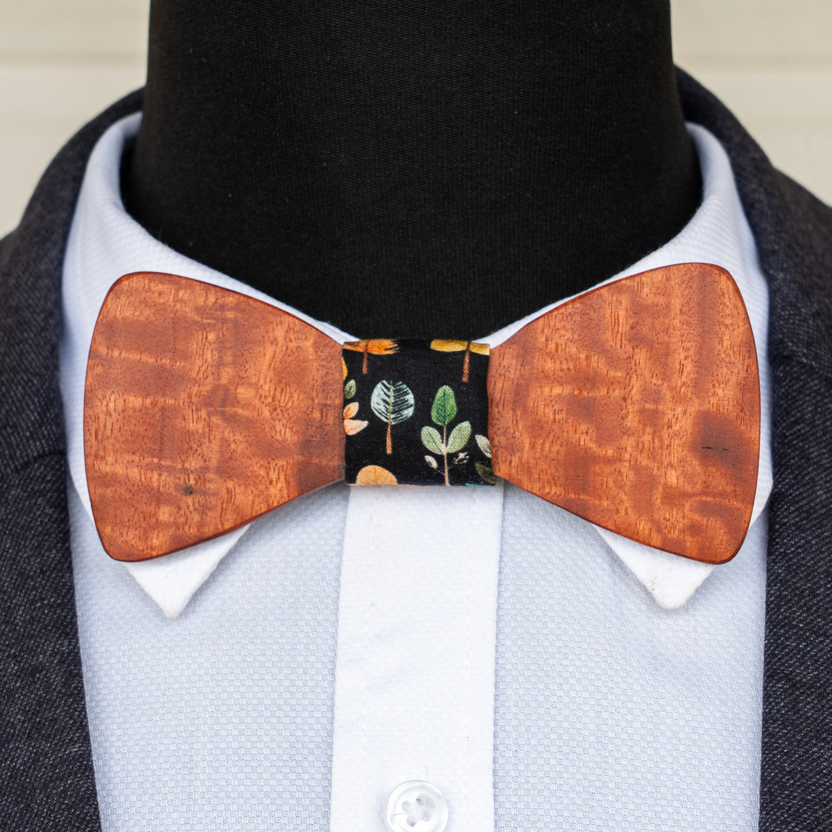Redgum magnetic wooden bowtie with black botanical centre - view 2