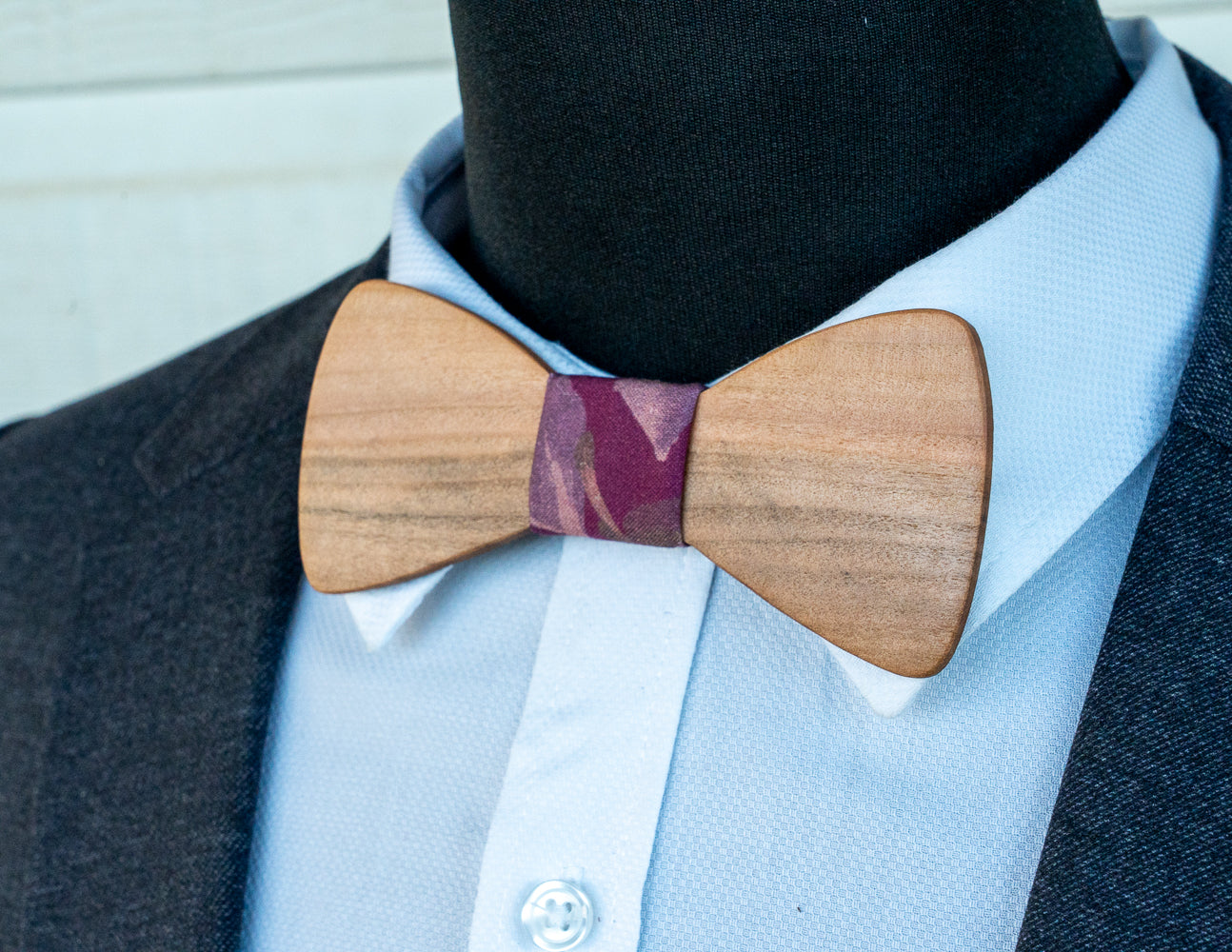 Handmade Tasmanian Myrtle Bowtie