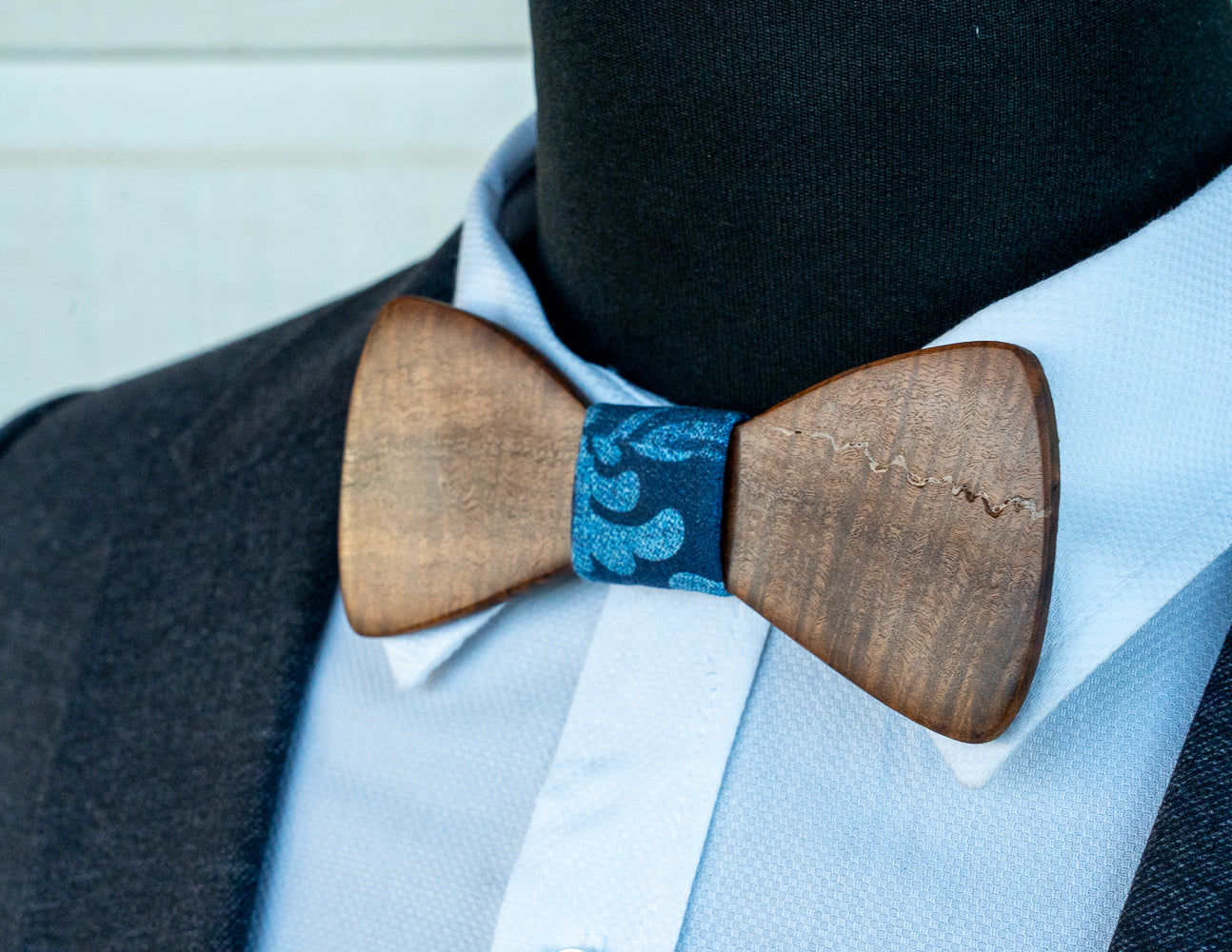 Handmade Ringed Gidgee Wood Bowtie