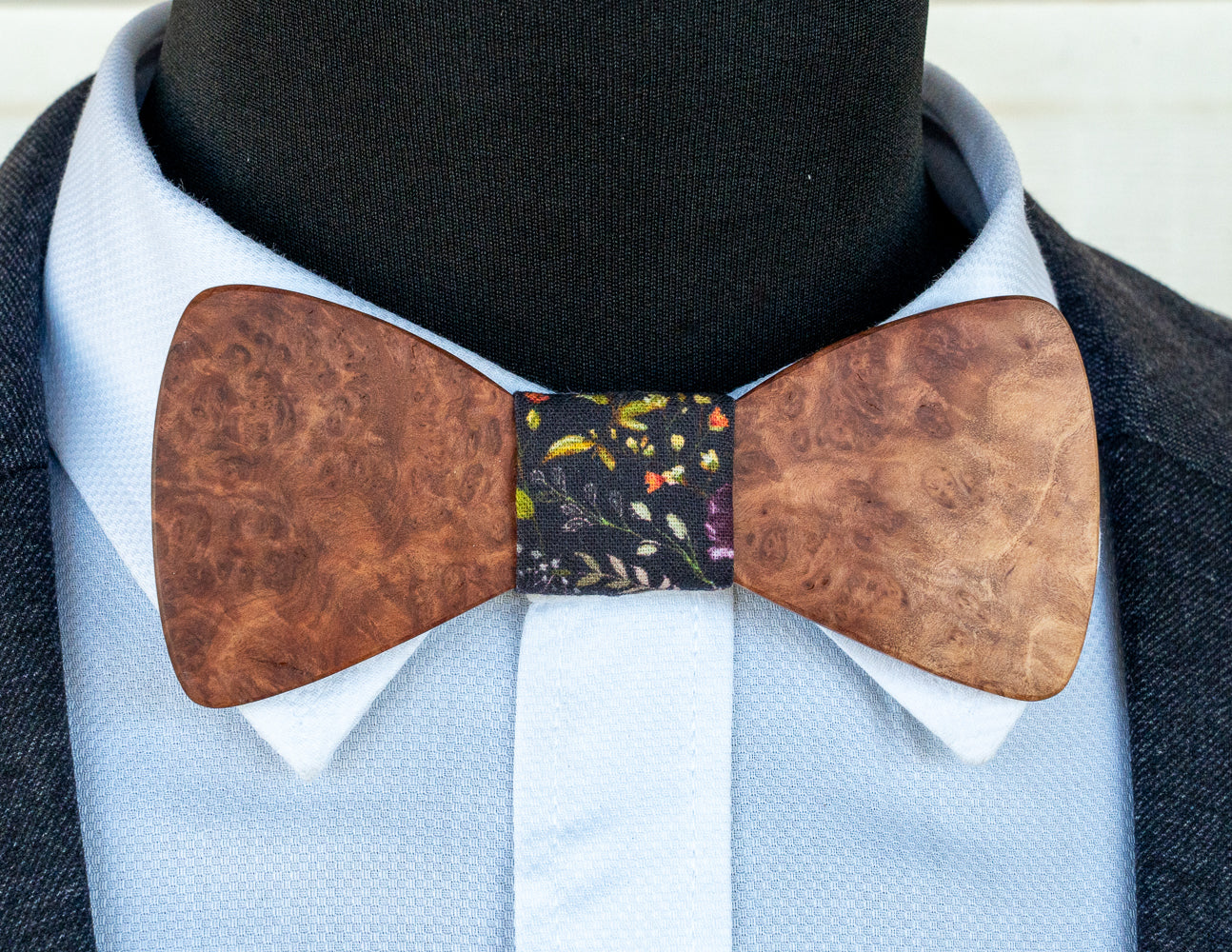Handmade Red Mallee Burl Bowtie